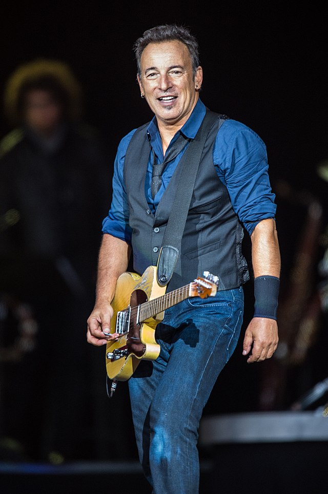 Bruce Springsteen Streets Of Philadelphia accords